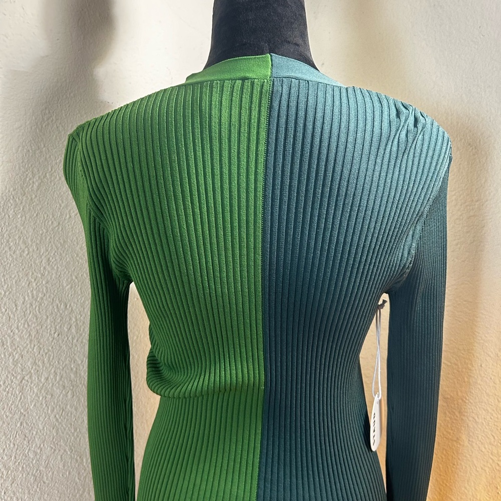 STAUD Shoko Two-Tone Long Green Sweater - Picture 4 of 10